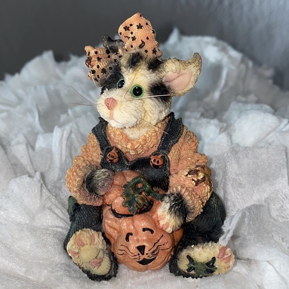 Boyd's Bears & Friends Purrstone Collection Halloween Kitty Cat O'Lantern Figure - Picture 1 of 7